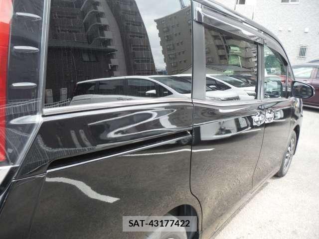Toyota ESQUIRE 2020-12 6671227-11