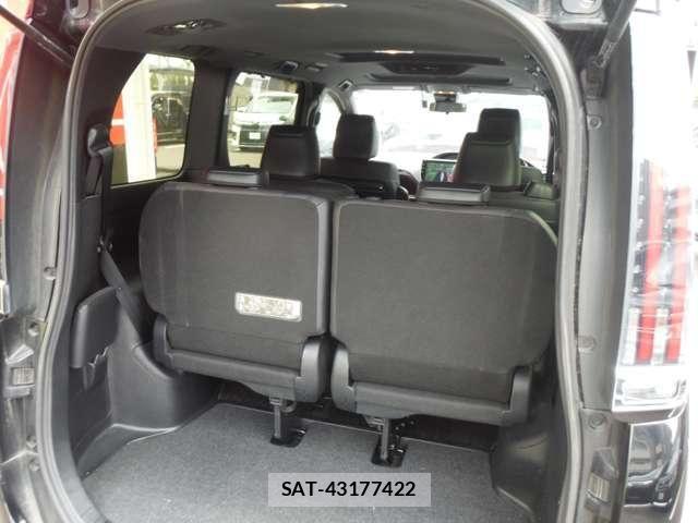 Toyota ESQUIRE 2020-12 6671227-16