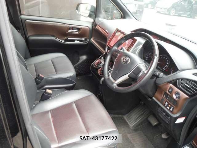 Toyota ESQUIRE 2020-12 6671227-20