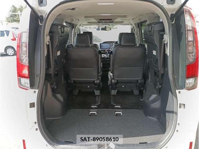 Toyota ESQUIRE 2015-01 6671226-24