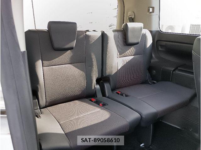 Toyota ESQUIRE 2015-01 6671226-3