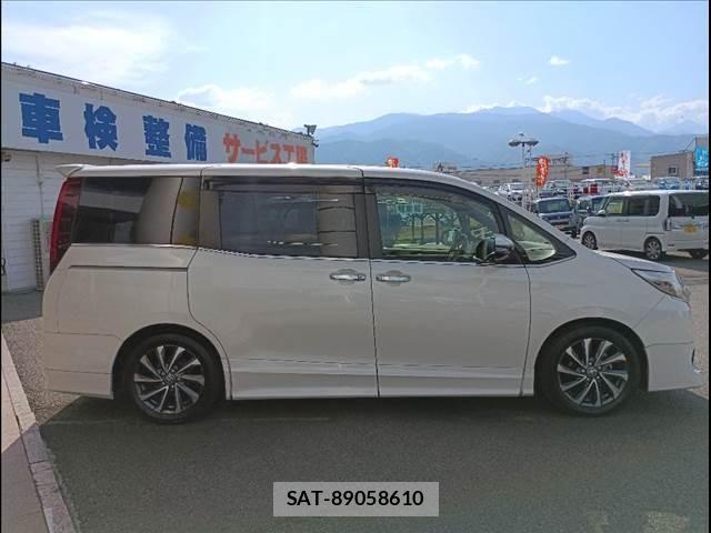 Toyota ESQUIRE 2015-01 6671226-4