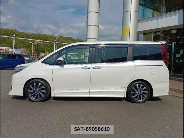 Toyota ESQUIRE 2015-01 6671226-8