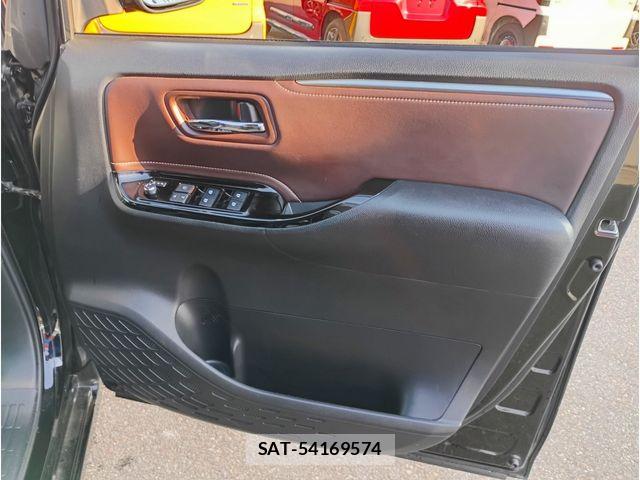 Toyota ESQUIRE 2018-03 6683763-15