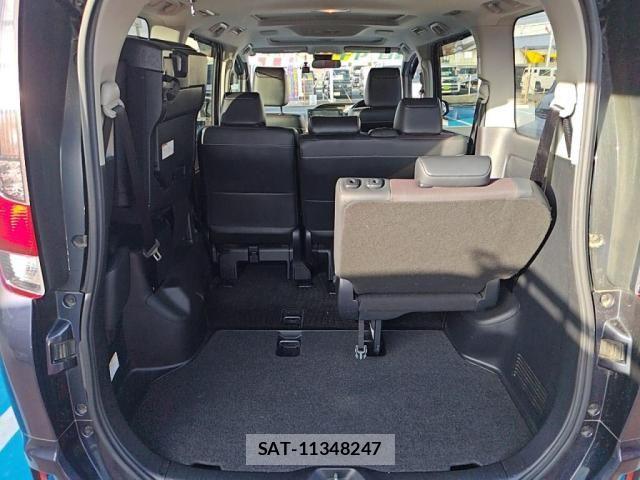 Toyota ESQUIRE 2016-01 6682652-25