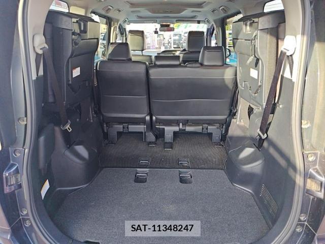 Toyota ESQUIRE 2016-01 6682652-26