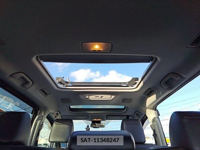 Toyota ESQUIRE 2016-01 6682652-27