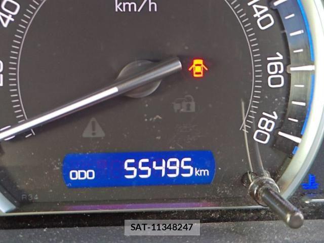 Toyota ESQUIRE 2016-01 6682652-28