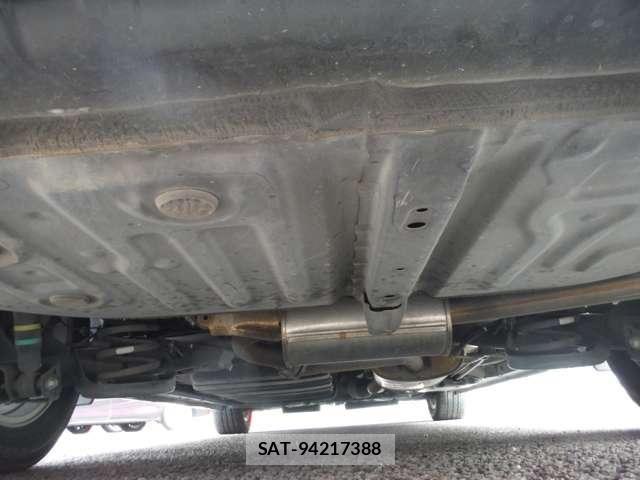 Toyota ESQUIRE 2015-09 6691015-13
