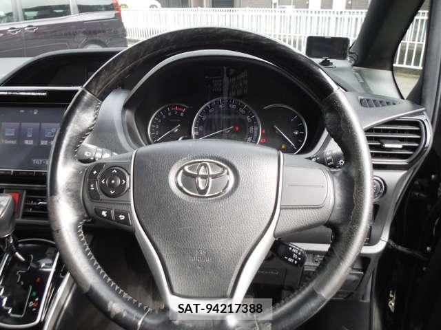 Toyota ESQUIRE 2015-09 6691015-28