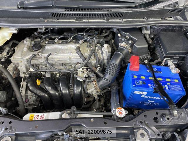 Toyota ESQUIRE 2017-11 6716102-18