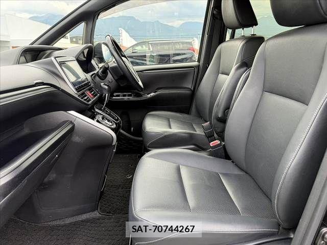 Toyota ESQUIRE 2020-02 6751478-16