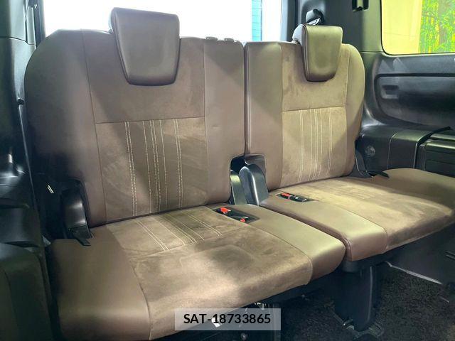 Toyota ESQUIRE 2019-04 6814845-9