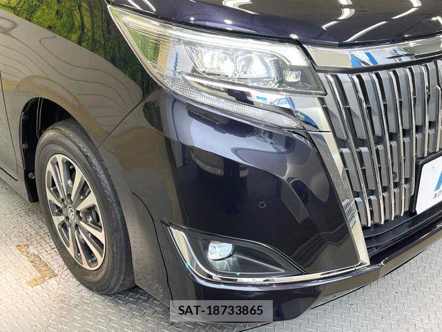Toyota ESQUIRE 2019-04 6814845-11
