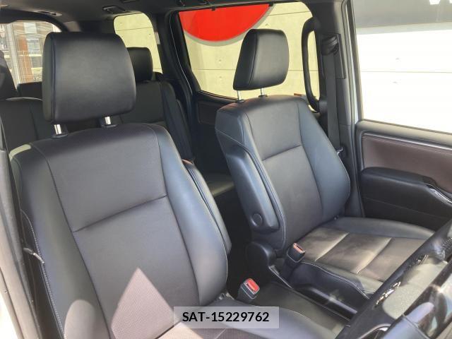 Toyota ESQUIRE 2020-09 6814842-21