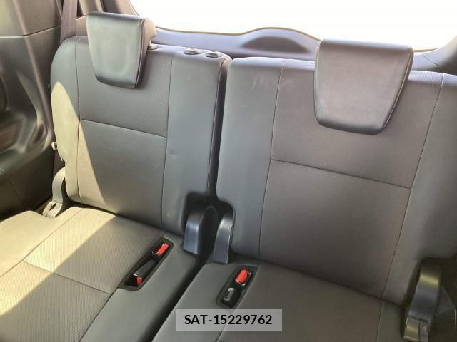 Toyota ESQUIRE 2020-09 6814842-27
