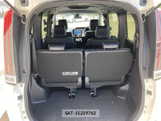 Toyota ESQUIRE 2020-09 6814842-28