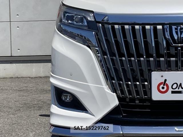 Toyota ESQUIRE 2020-09 6814842-6