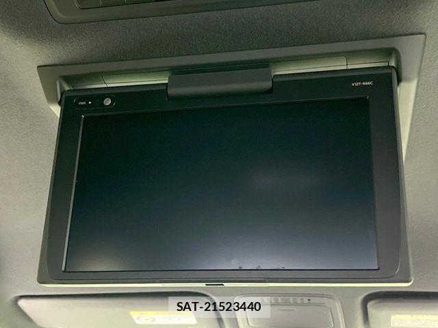 Toyota ESQUIRE 2017-10 6904770-2