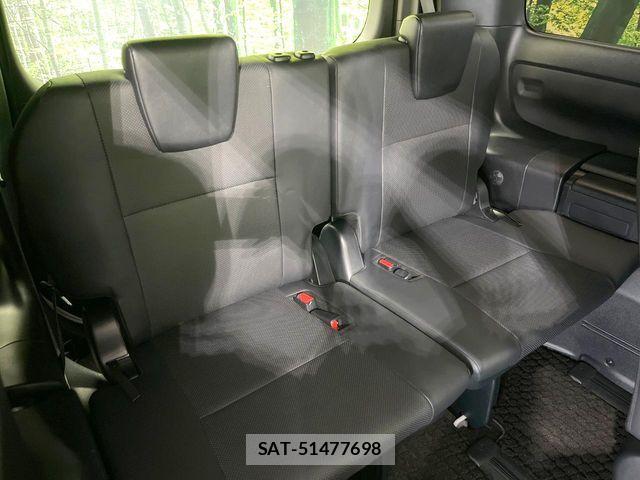 Toyota ESQUIRE 2017-10 6904762-9