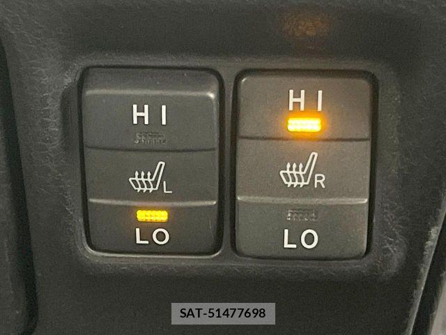 Toyota ESQUIRE 2017-10 6904762-6