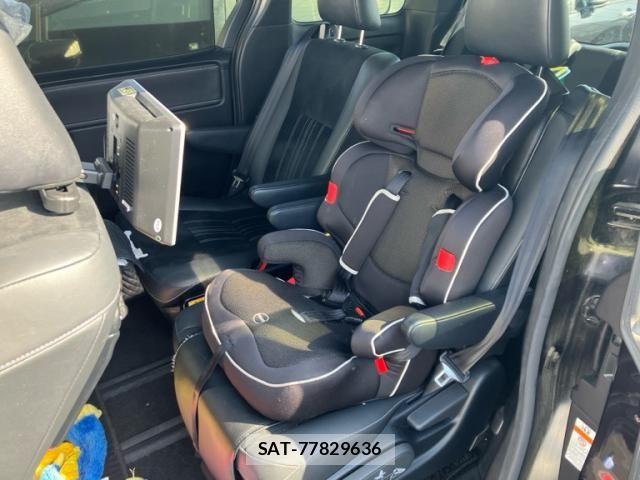 Toyota ESQUIRE 2020-01 6904761-11
