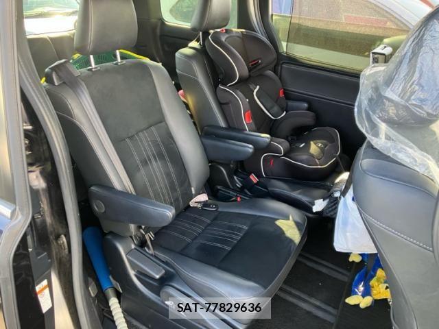 Toyota ESQUIRE 2020-01 6904761-13