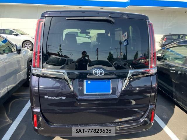 Toyota ESQUIRE 2020-01 6904761-4