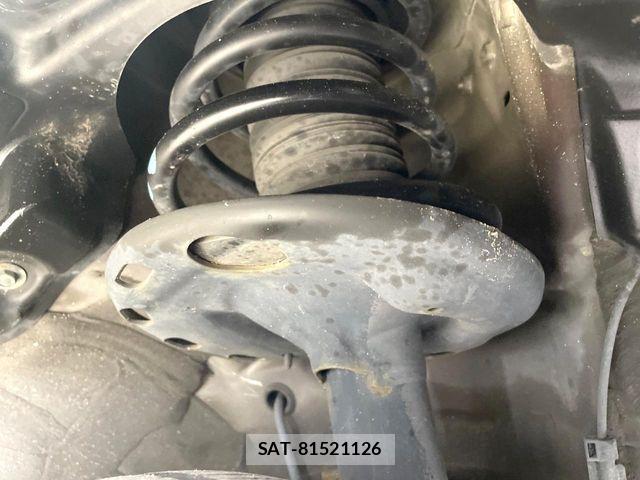 Toyota ESQUIRE 2015-06 6904775-19