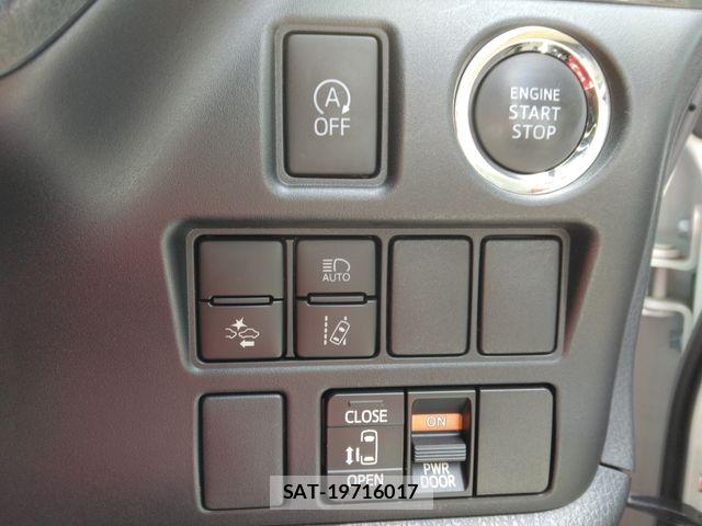 Toyota ESQUIRE 2017-09 6904771-21
