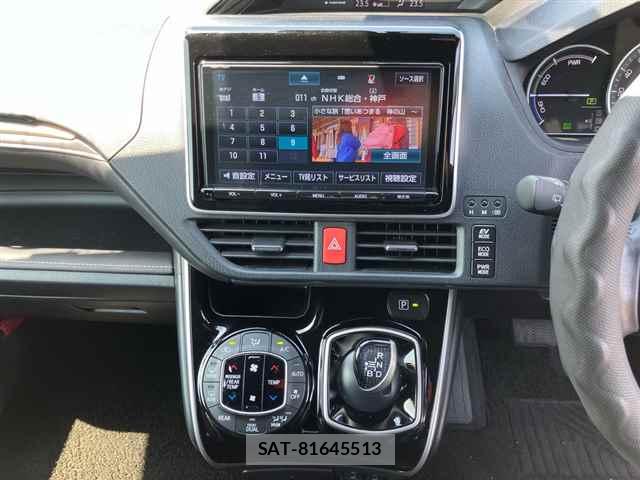 Toyota ESQUIRE 2016 6876831-6