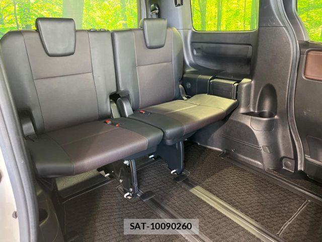Toyota ESQUIRE 2018-03 6993427-9