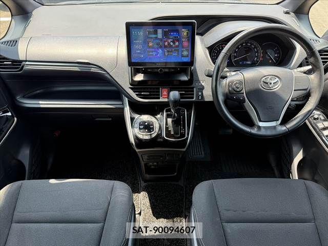 Toyota ESQUIRE 2018-06 6993410-1