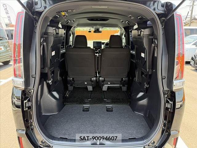 Toyota ESQUIRE 2018-06 6993410-21