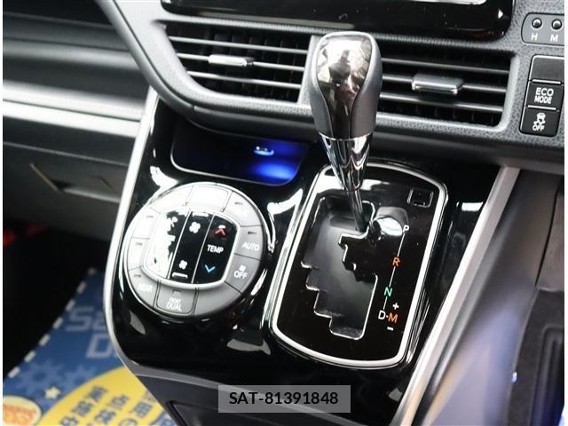 Toyota ESQUIRE 2017-10 6993398-10