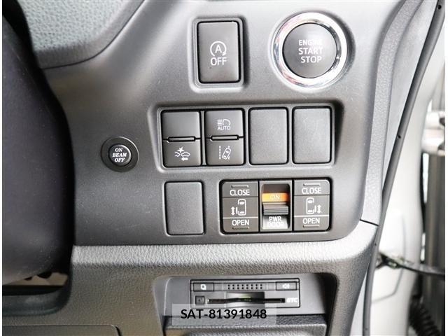 Toyota ESQUIRE 2017-10 6993398-14