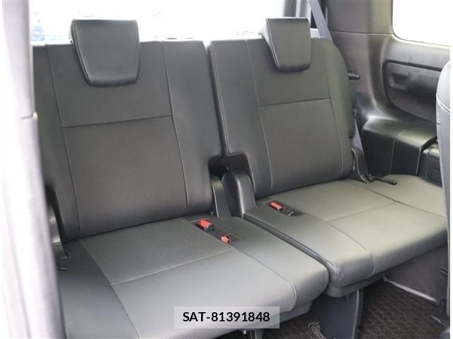 Toyota ESQUIRE 2017-10 6993398-19