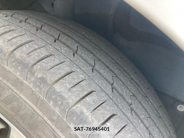 Toyota ESQUIRE 2018-04 7020419-10