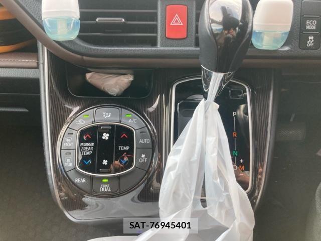 Toyota ESQUIRE 2018-04 7020419-21