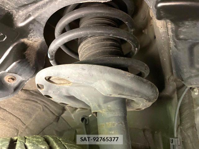 Toyota ESQUIRE 2016-05 7020416-19