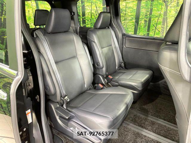 Toyota ESQUIRE 2016-05 7020416-8