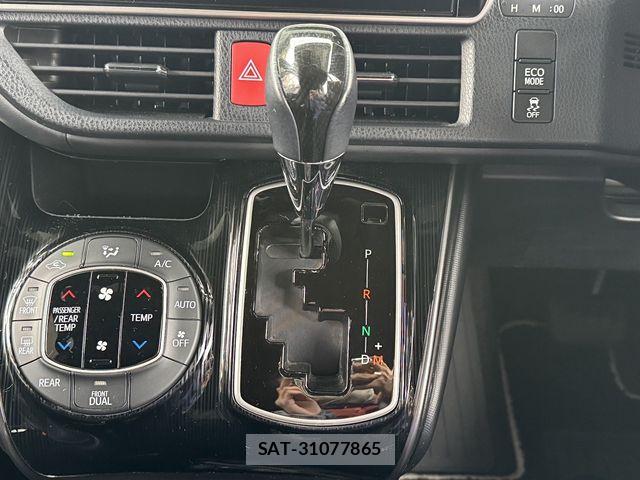 Toyota ESQUIRE 2019-07 7058420-15