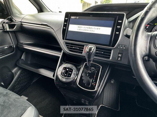 Toyota ESQUIRE 2019-07 7058420-16