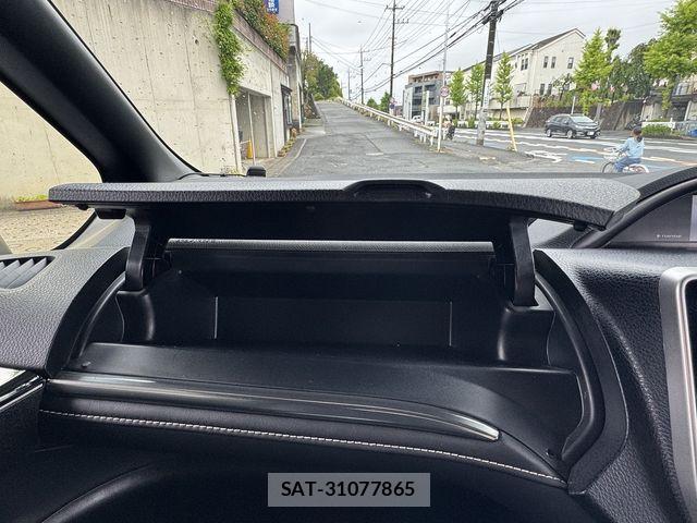 Toyota ESQUIRE 2019-07 7058420-17
