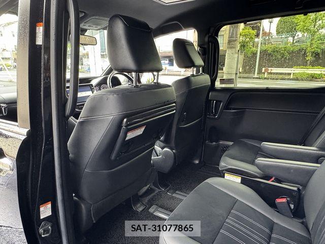Toyota ESQUIRE 2019-07 7058420-25
