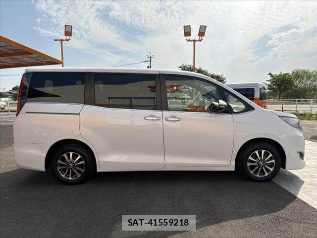 Toyota ESQUIRE 2020-04 7218132-10