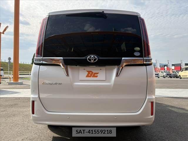 Toyota ESQUIRE 2020-04 7218132-12