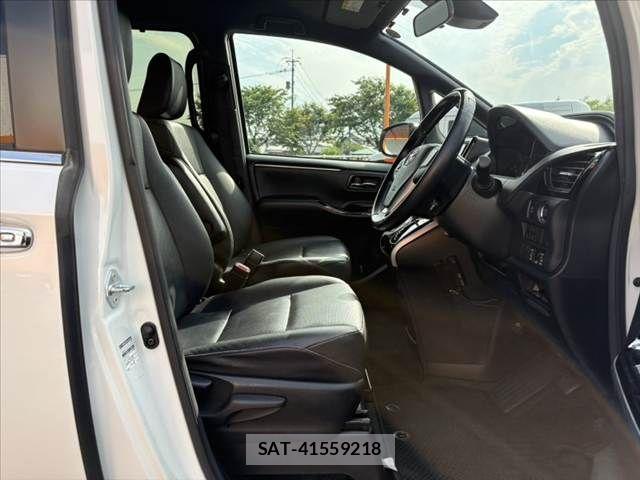 Toyota ESQUIRE 2020-04 7218132-14