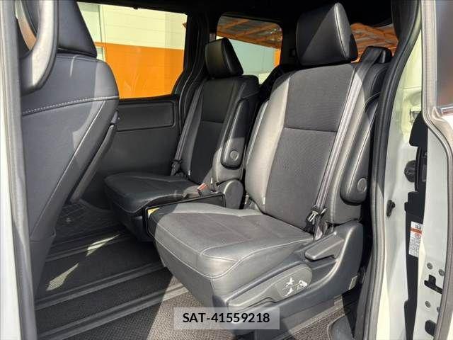 Toyota ESQUIRE 2020-04 7218132-17