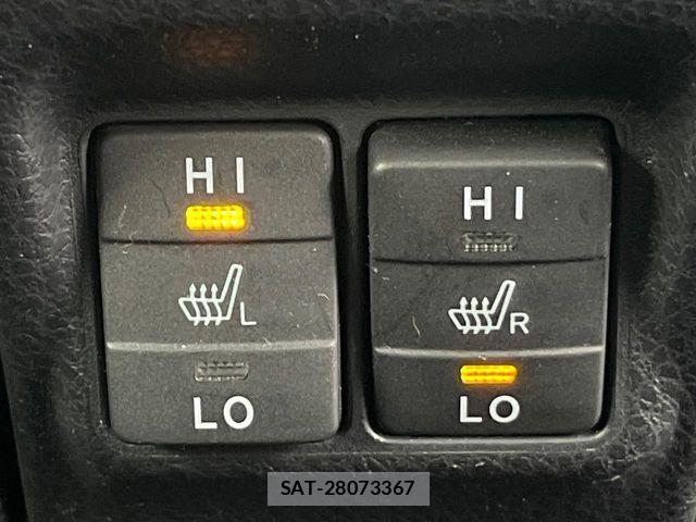Toyota ESQUIRE 2015-04 7218115-6